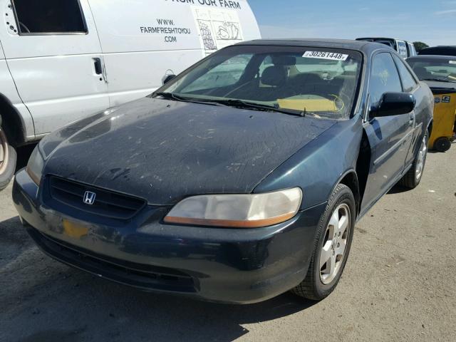 1HGCG2253XA032704 - 1999 HONDA ACCORD EX GREEN photo 2