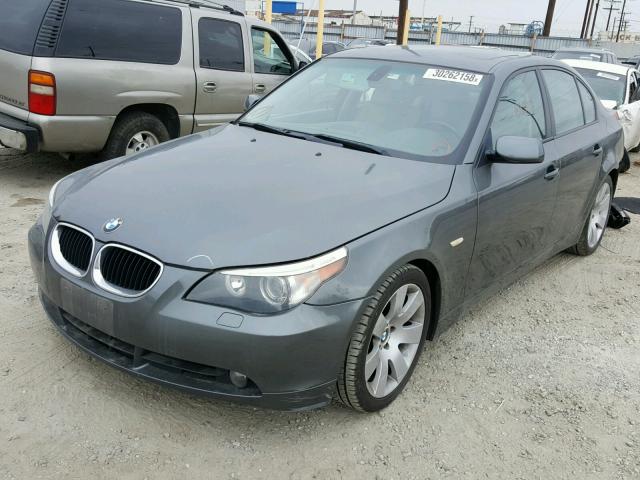 WBANE73596CM32369 - 2006 BMW 530 I GRAY photo 2