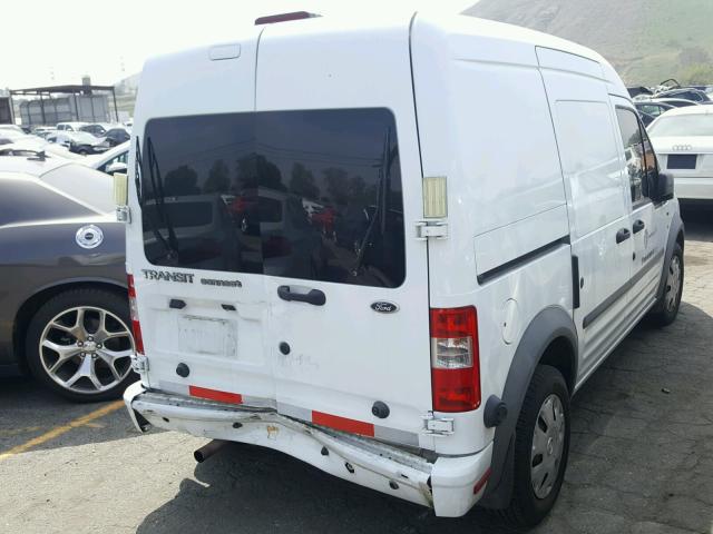 NM0LS7DN6AT041719 - 2010 FORD TRANSIT CO WHITE photo 4