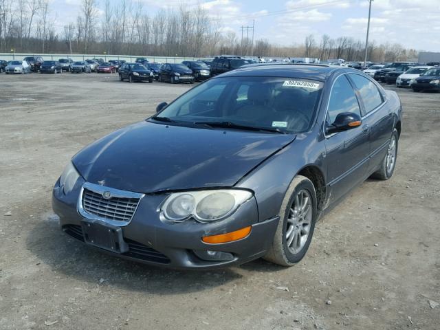 2C3HE66G74H690959 - 2004 CHRYSLER 300M GRAY photo 2