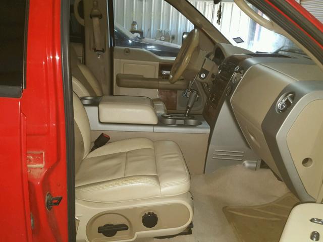 1FTPW12534KB85165 - 2004 FORD F150 2WD RED photo 5