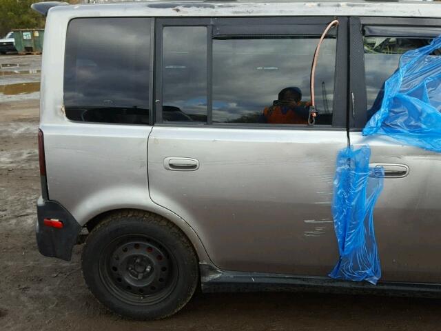 JTLKT324X40159247 - 2004 TOYOTA SCION XB Boz foto 9