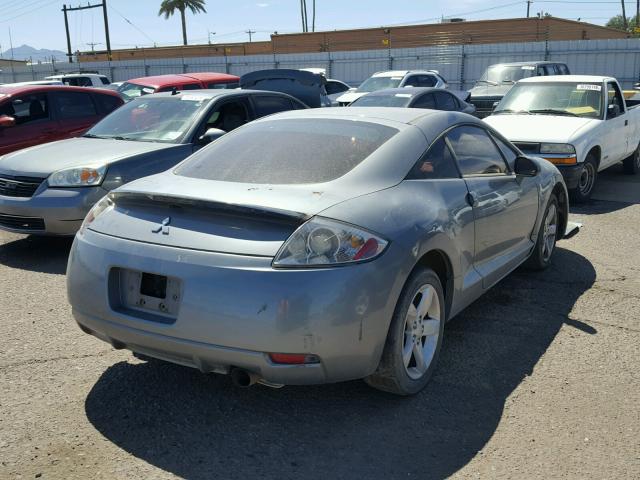 4A3AK24F38E005505 - 2008 MITSUBISHI ECLIPSE GS GRAY photo 4