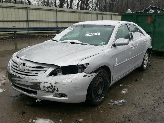 4T1BE46K79U339723 - 2009 TOYOTA CAMRY BASE SILVER photo 2