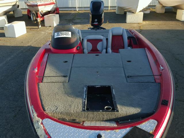 GSN85563C505 - 2005 STRA BOAT RED photo 6