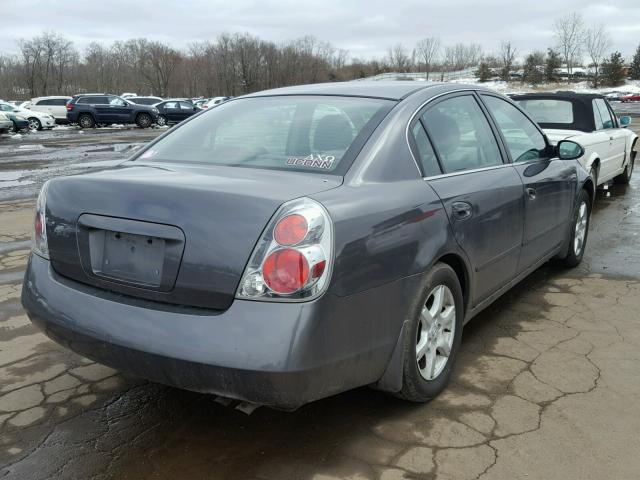 1N4AL11E25C284528 - 2005 NISSAN ALTIMA S GRAY photo 4