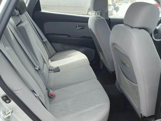 KMHDU4AD7AU835551 - 2010 HYUNDAI ELANTRA BL SILVER photo 6