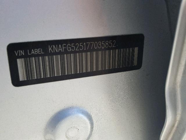 KNAFG525177035852 - 2007 KIA RONDO BASE SILVER photo 10