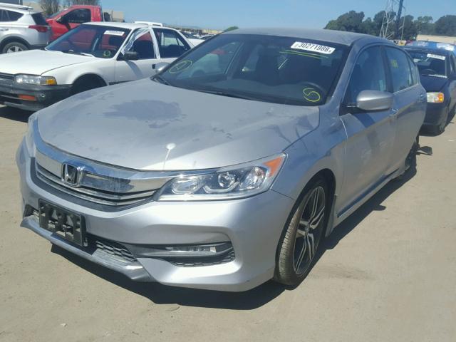 1HGCR2F59HA004038 - 2017 HONDA ACCORD SPO SILVER photo 2