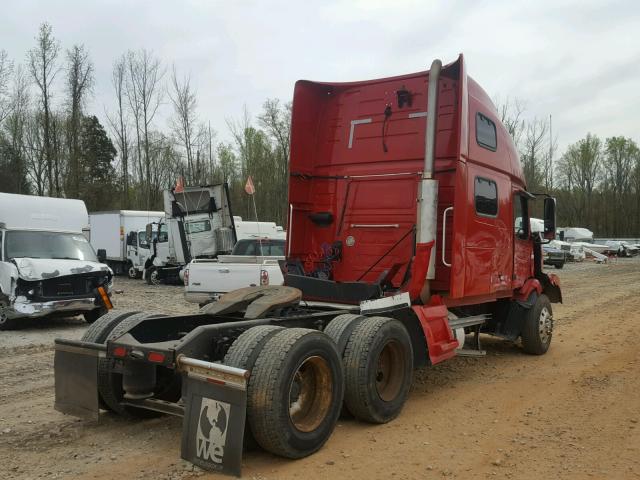 4V4NC9GH67N452209 - 2007 VOLVO VN VNL RED photo 4