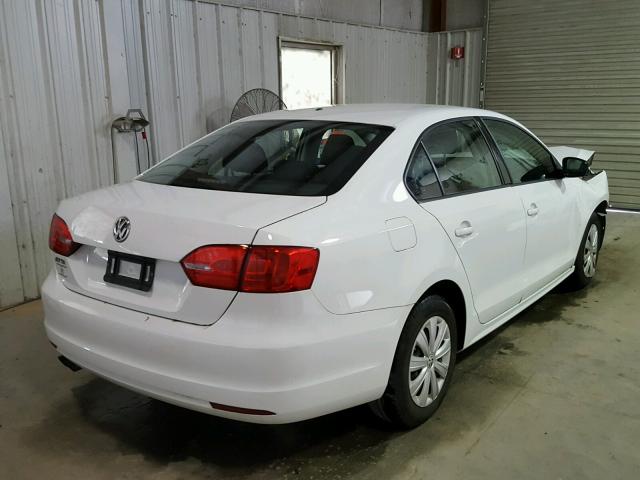 3VW2K7AJ0EM324702 - 2014 VOLKSWAGEN JETTA BASE 白色 照片 4