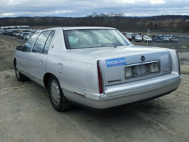 1G6KD54Y1XU800385 - 1999 CADILLAC DEVILLE SILVER photo 3