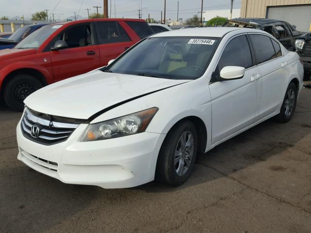 1HGCP2F43BA153596 - 2011 HONDA ACCORD LXP WHITE photo 2