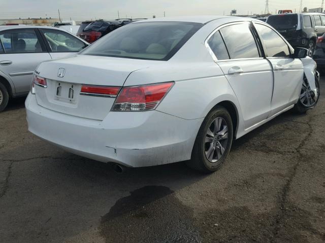 1HGCP2F43BA153596 - 2011 HONDA ACCORD LXP WHITE photo 4