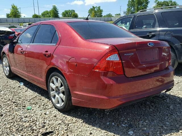 3FAHP0HA1AR108694 - 2010 FORD FUSION SE RED photo 3