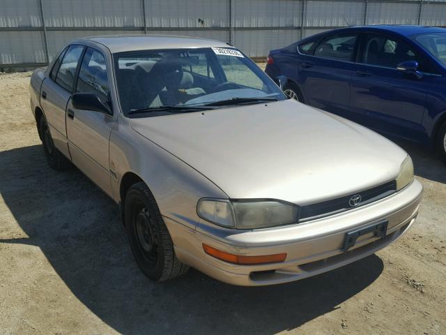 JT2VK11E9P0166570 - 1993 TOYOTA CAMRY DX TAN photo 1