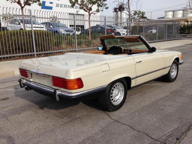 00010704412014530 - 1973 MERCEDES-BENZ 450 SL TAN photo 4