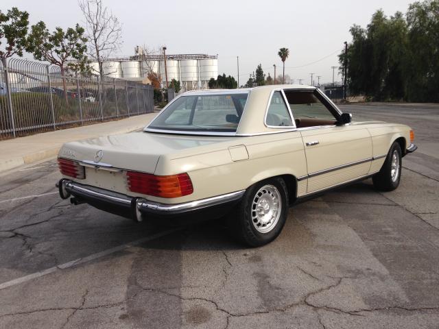 00010704412014530 - 1973 MERCEDES-BENZ 450 SL TAN photo 5