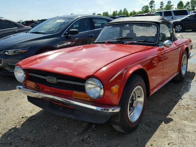 CC59128L - 1971 TRIUMPH CAR TR6 RED photo 2