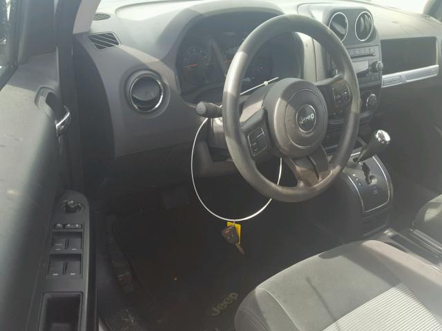 1C4NJDBB4GD713088 - 2016 JEEP COMPASS SP WHITE photo 9