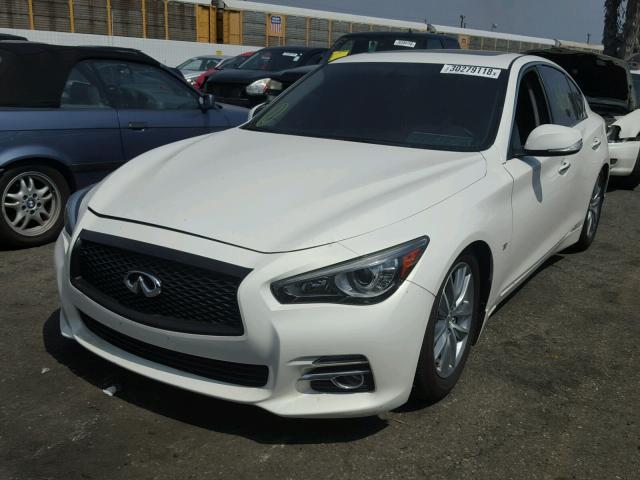 JN1BV7AP5FM358312 - 2015 INFINITI Q50 BASE WHITE photo 2