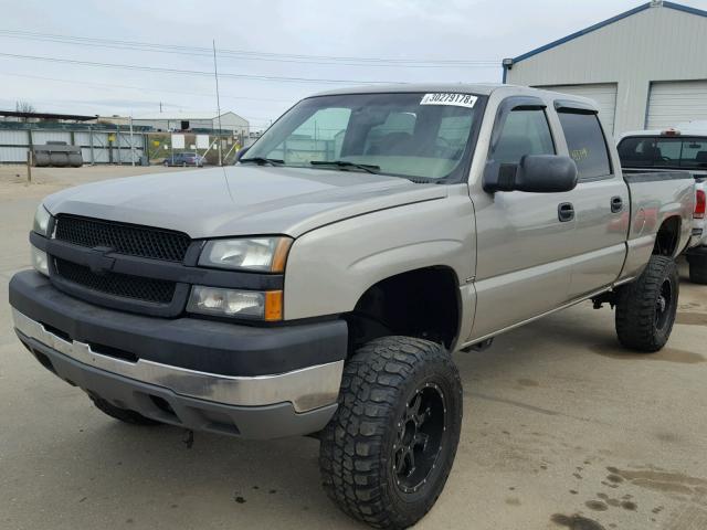 1GCHK23U23F193969 - 2003 CHEVROLET SILVERADO BEIGE photo 2