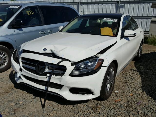 55SWF4JB8HU207764 - 2017 MERCEDES-BENZ C 300 WHITE photo 2