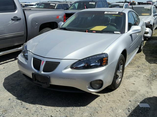 2G2WS522641102451 - 2004 PONTIAC GRAND PRIX SILVER photo 2