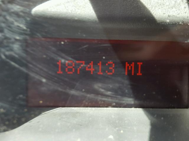 2G2WS522641102451 - 2004 PONTIAC GRAND PRIX SILVER photo 8