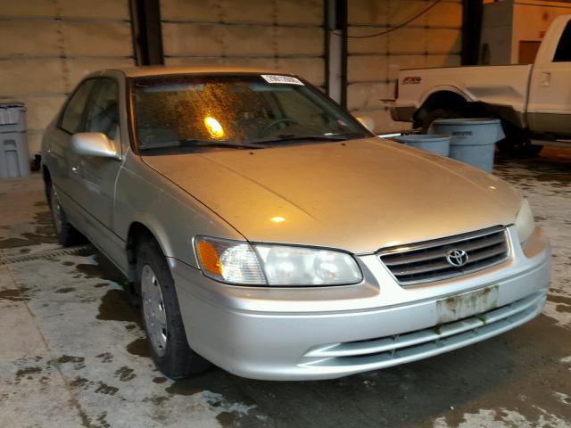 JT2BG22K2Y0398122 - 2000 TOYOTA CAMRY CE TAN photo 1