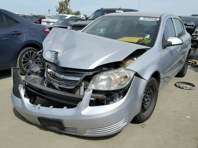 1G1AD5F56A7225257 - 2010 CHEVROLET COBALT 1LT SILVER photo 2