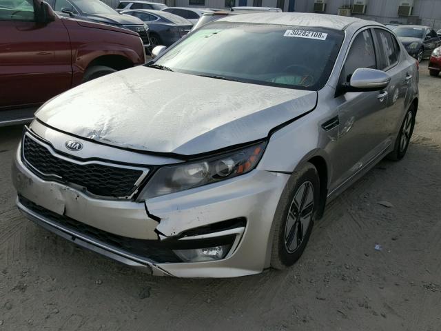 KNAGM4AD1C5035176 - 2012 KIA OPTIMA HYB SILVER photo 2