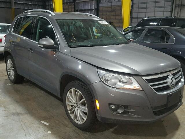 WVGBV7AX3AW504549 - 2010 VOLKSWAGEN TIGUAN GRAY photo 1