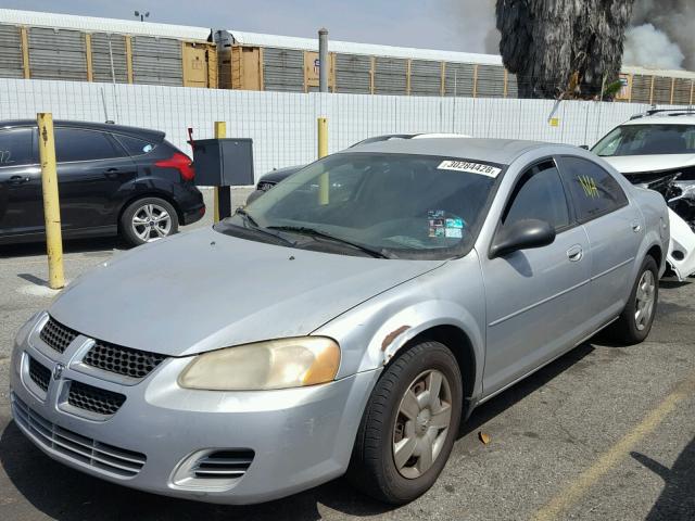 1B3EL46X86N170242 - 2006 DODGE STRATUS SX SILVER photo 2