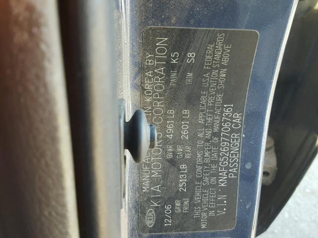 KNAFG526977067361 - 2007 KIA RONDO LX BLUE photo 10