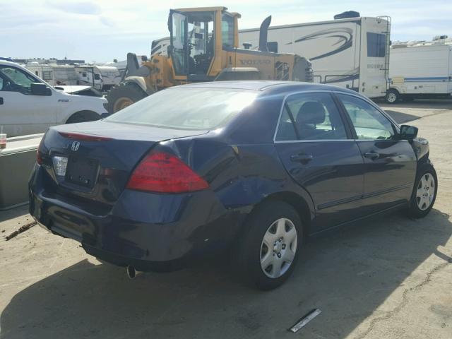 1HGCM56317A146221 - 2007 HONDA ACCORD SE BLUE photo 4