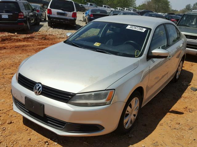 3VWDZ7AJ5BM050767 - 2011 VOLKSWAGEN JETTA SE SILVER photo 2