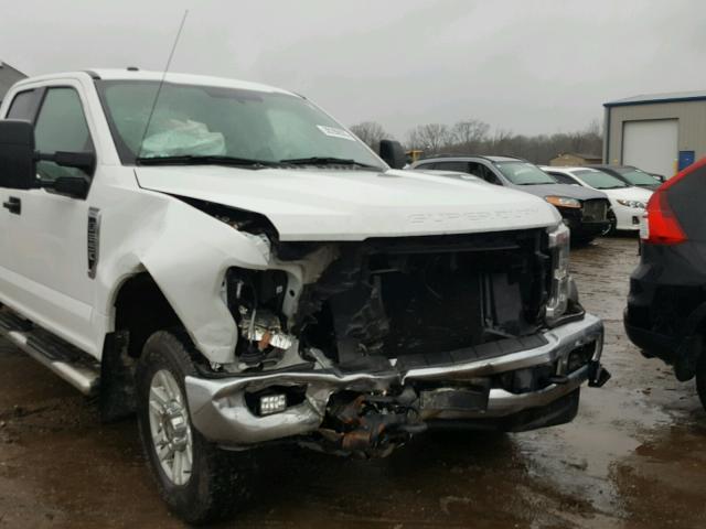 1FT7X2B6XHEC73615 - 2017 FORD F250 SUPER WHITE photo 9