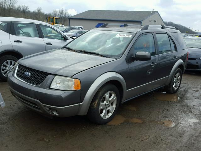 1FMZK02116GA32572 - 2006 FORD FREESTYLE GRAY photo 2