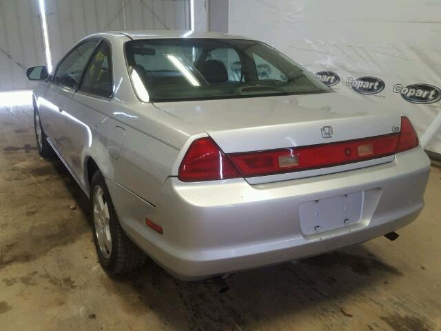 1HGCG2254YA008963 - 2000 HONDA ACCORD EX SILVER photo 3