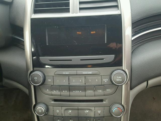 1G11B5SA0DF141826 - 2013 CHEVROLET MALIBU LS ვერცხლისფერი ფოტო 9