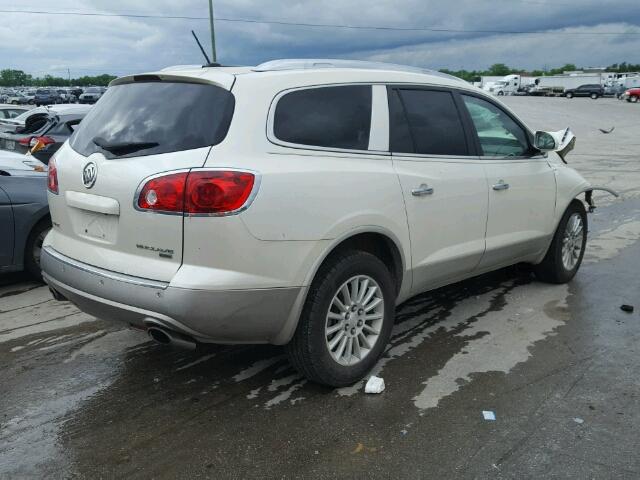 5GALRBED2AJ217752 - 2010 BUICK ENCLAVE CX WHITE photo 4