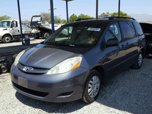 5TDZK23C68S181245 - 2008 TOYOTA SIENNA CE/ GRAY photo 2