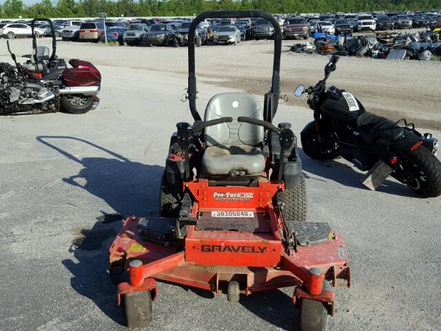 030717 - 2014 GRAV MOWER RED photo 5