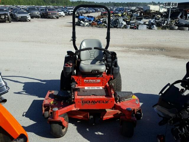 030718 - 2014 GRAV MOWER RED photo 5