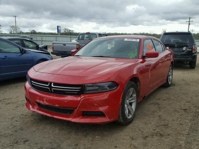 2C3CDXBG0FH916092 - 2015 DODGE CHARGER SE RED photo 2