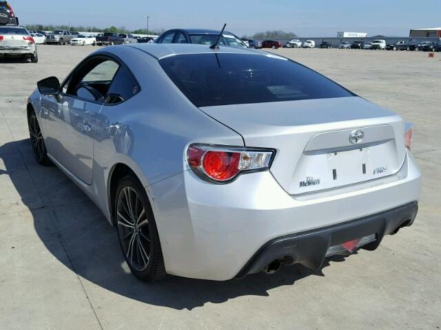 JF1ZNAA13D1718542 - 2013 TOYOTA SCION FR-S ვერცხლისფერი ფოტო 3