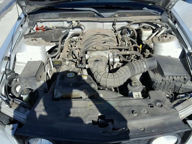1ZVFT82H865227884 - 2006 FORD MUSTANG GT SILVER photo 7