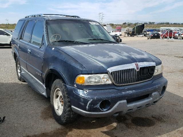 5LMPU28A3YLJ07705 - 2000 LINCOLN NAVIGATOR BLUE photo 1