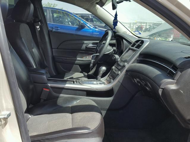 1G11C5SA2DF294897 - 2013 CHEVROLET MALIBU 1LT 金色 照片 5